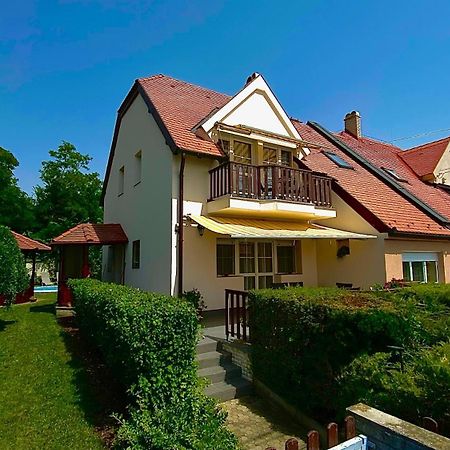 Balatonfůzfő Szepkilatas Vendeghazヴィラ エクステリア 写真